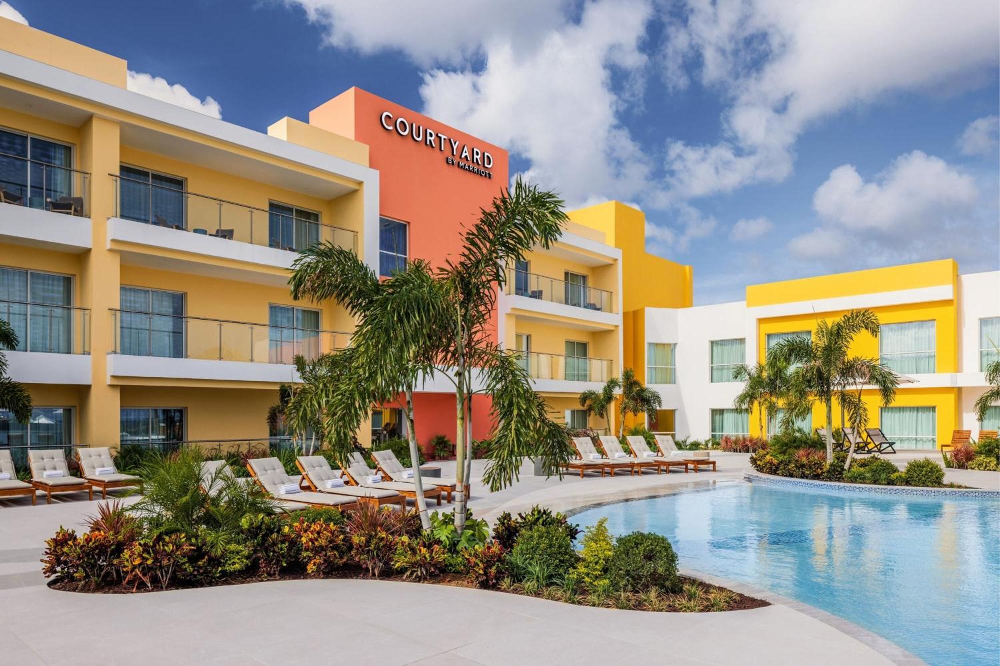 ホテル Courtyard By Marriott Curacao ウィレムスタッド エクステリア 写真